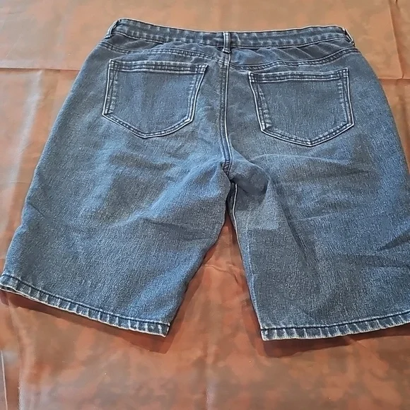 N Blue Jean Shorts Sz 10 - Picture 4 of 4